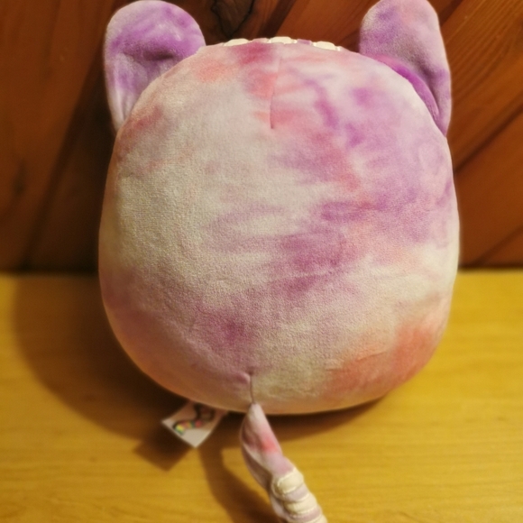 Caeli The Cat Squishmallow - Picture 2 of 3